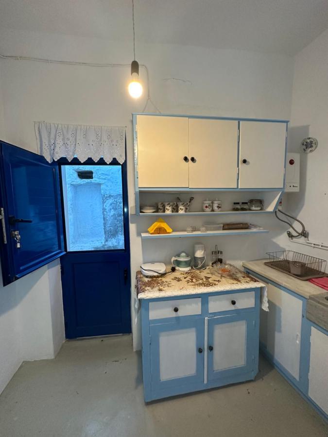 Cycladic House With Amazing View In Potamia Village Dio Choria 외부 사진